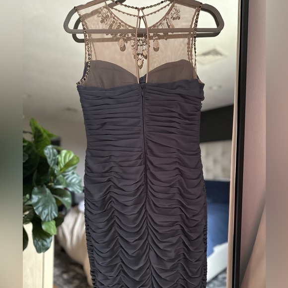 Adrianna Papell gray cocktail dress with sequin neckline - Picture 3 of 6